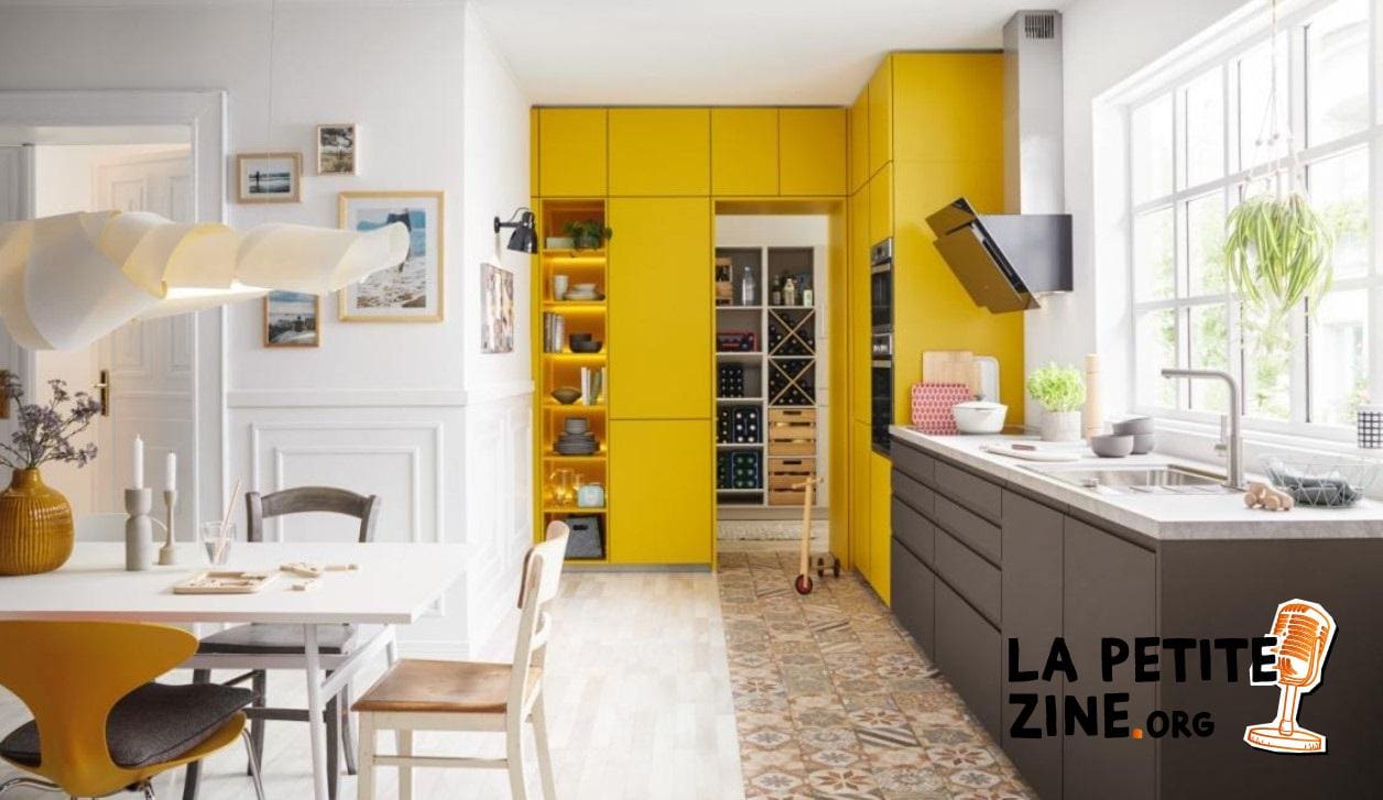 Une Cuisine Originale Avec Ses Deux Couleurs