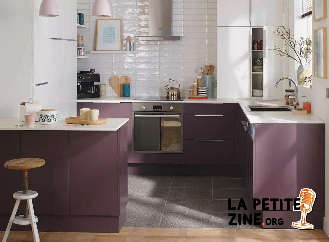 mur De Rangement En Retour 