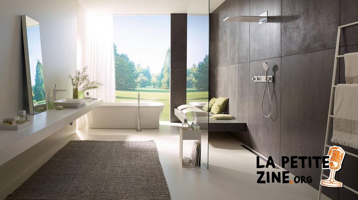 Modèle De Salle De Bain Avec Douche à L'italienne 