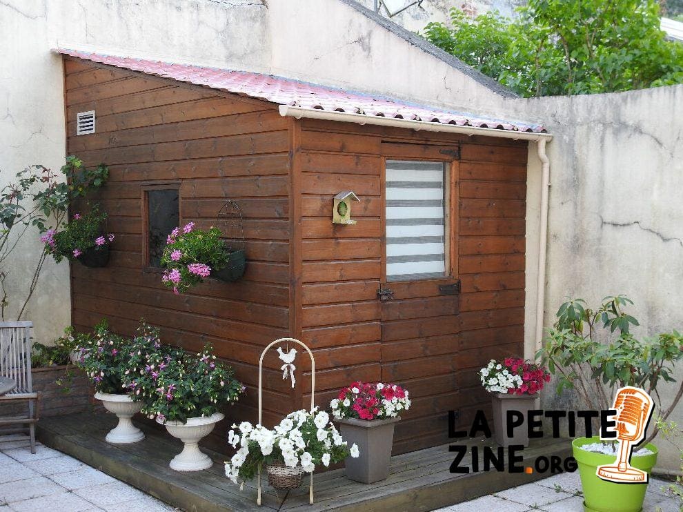 Pourquoi choisir un abri de jardin 4×3 avec toit plat ?