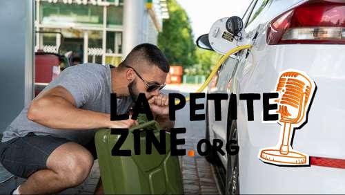 siphonner réservoir en aspirant